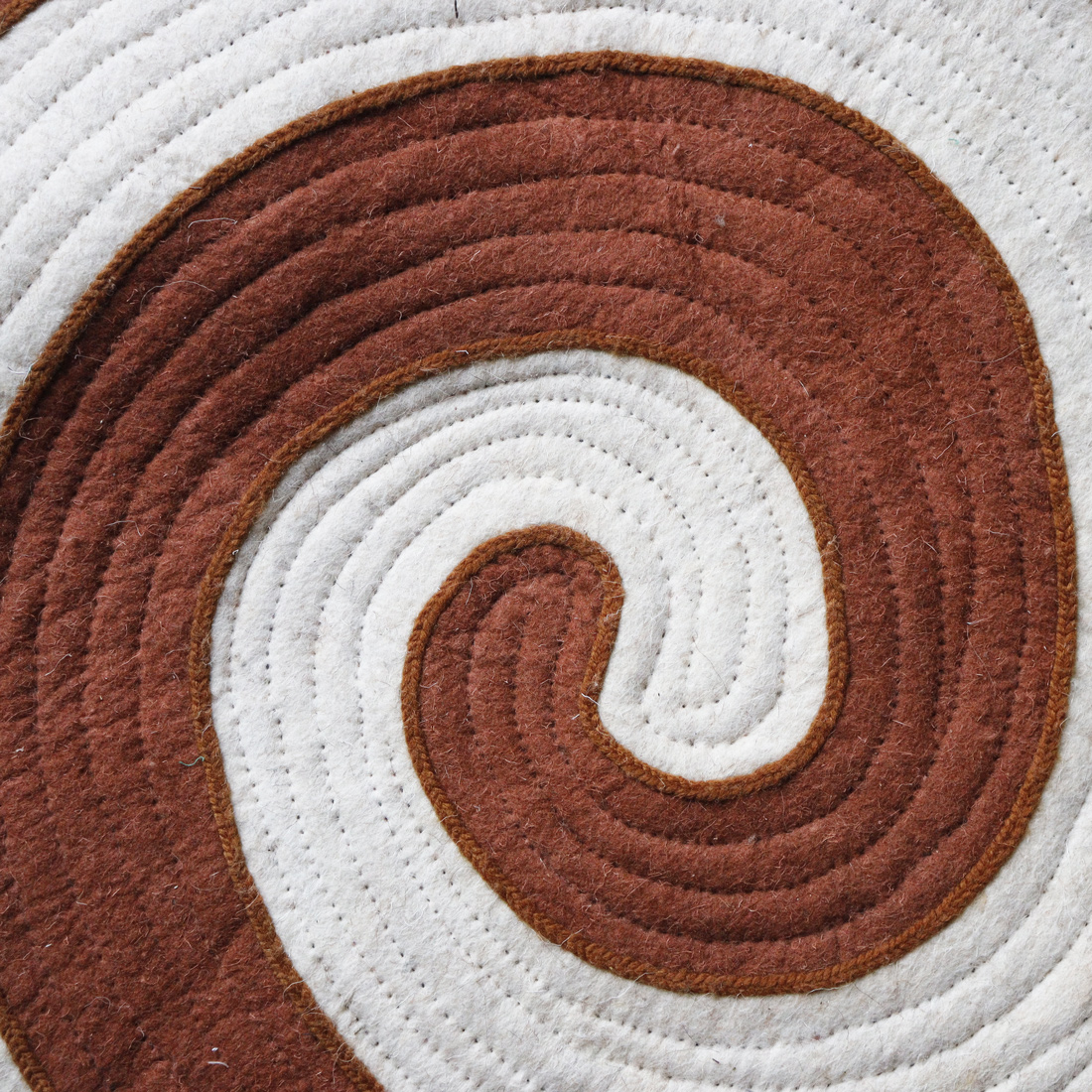 Zoom-sayat-petit-blanc2