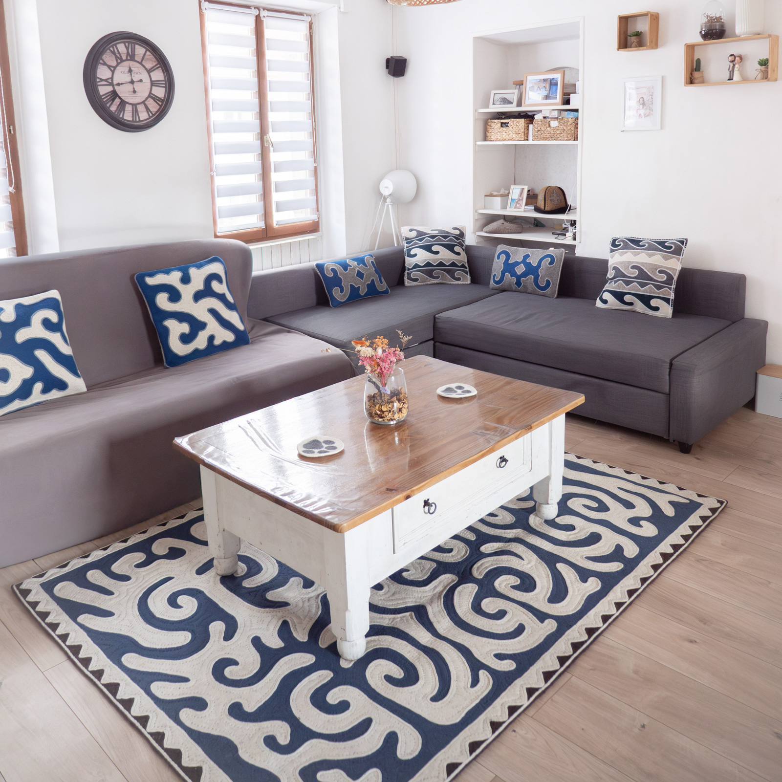 Tapis-en-laine-feutrée---Astral2