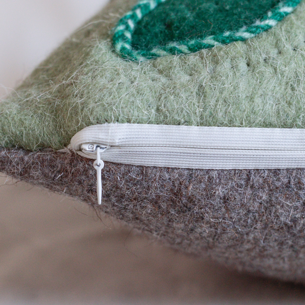 Housse-de-coussin-Tamyr-vert5